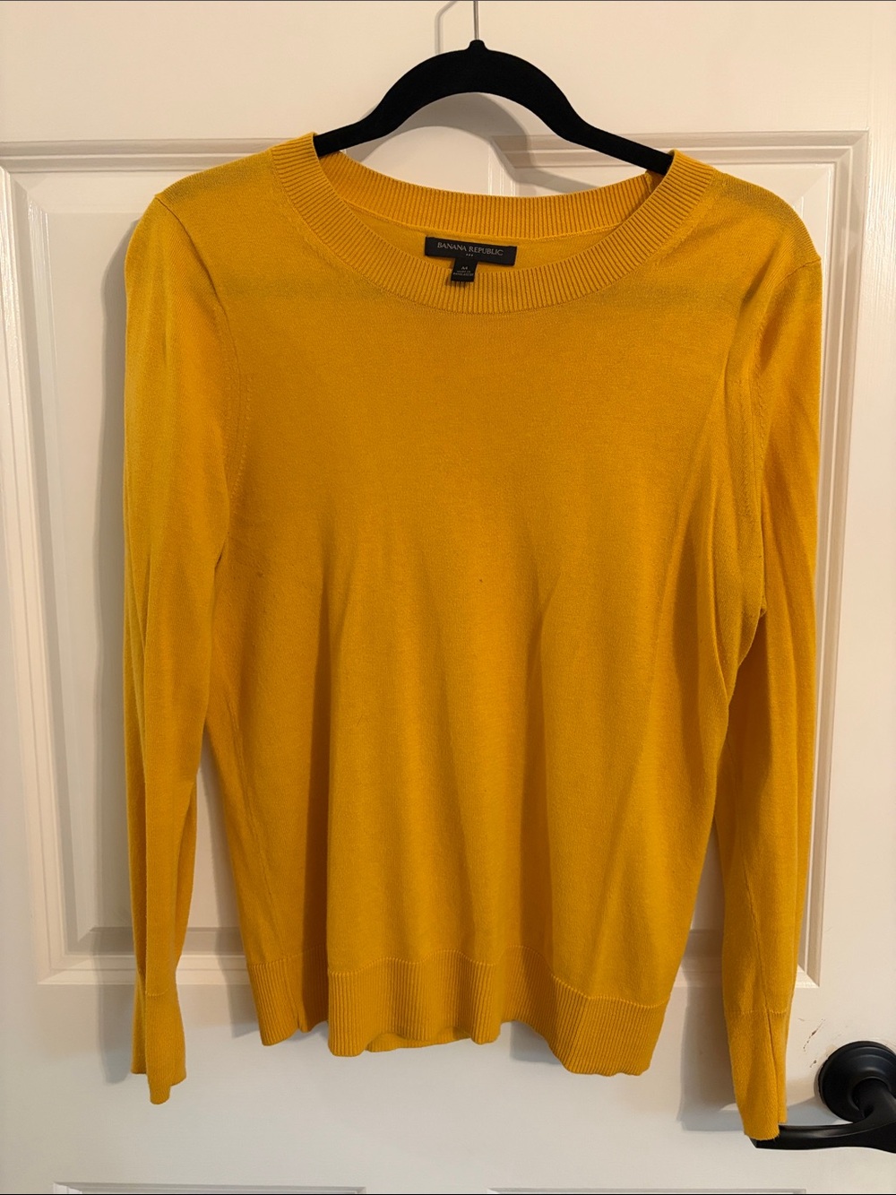Banana Republic Mustard Crewneck Sweater